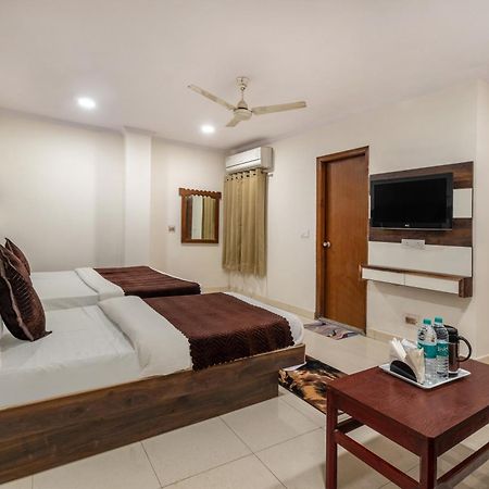 Hotel South Indian 델리 외부 사진